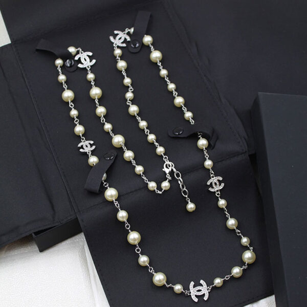 CHANEL Long Necklace